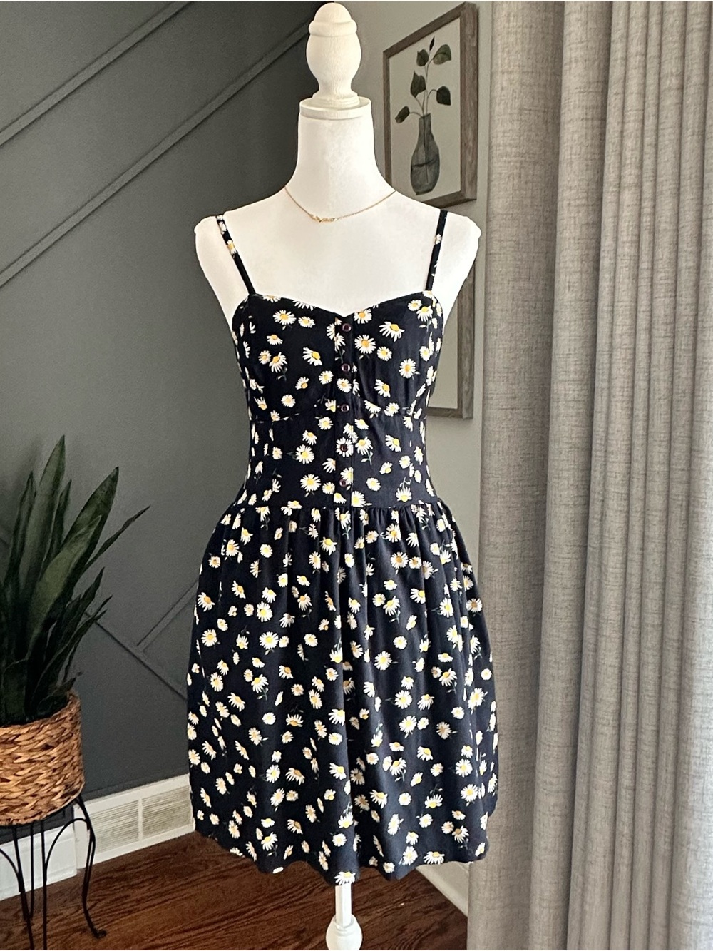 Navy floral preppy Daisy Print Mini Dress with Spaghetti Straps